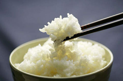 米饭夹生