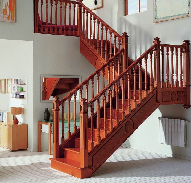 橡木楼梯该如何进行保养？
