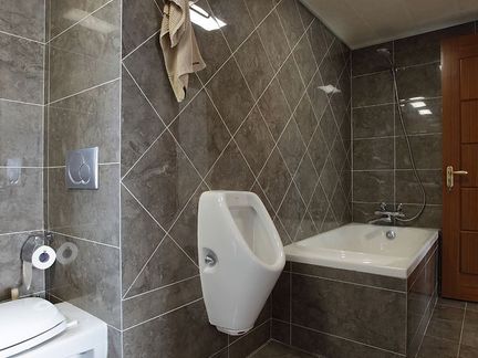 卫生间瓷砖墙面保养怎么做呢？